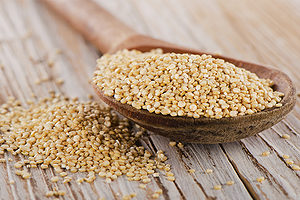 quinoa for hair: benefits and how to use