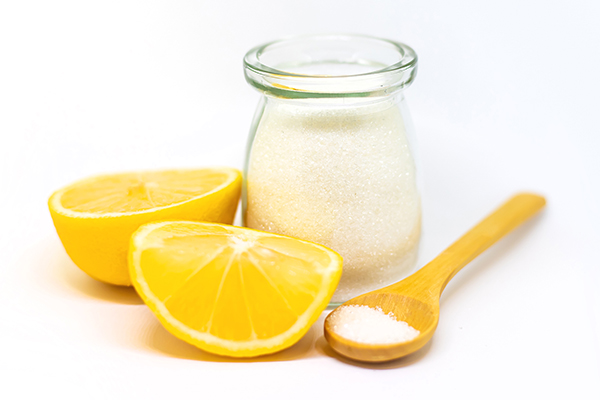 can you use sugar and lemon on your face?
